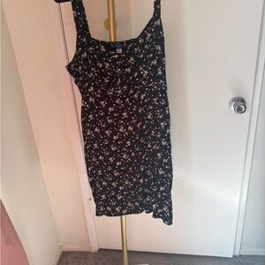 Old Navy Black and White Floral Mini Dress